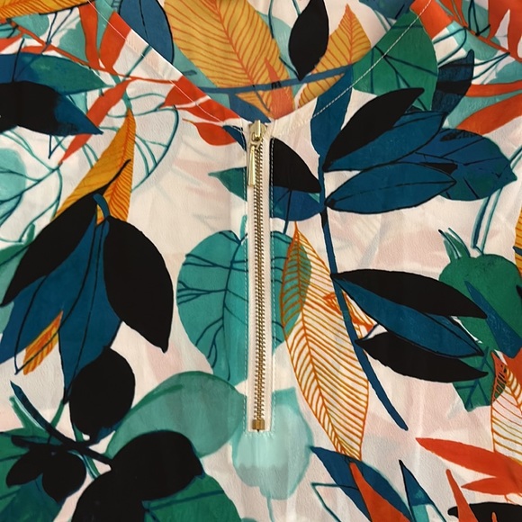 Summery Blouse - Picture 3 of 4